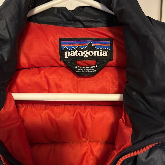 Patagonia Puffer Vest Navy - Picture 3 of 4